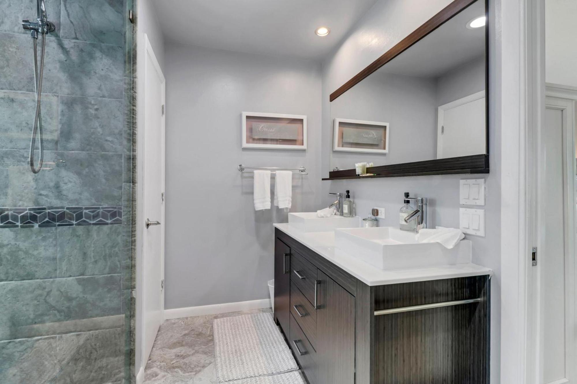 Inviting Lakeview Home L Pool L Close To Beaches Марко Айлънд Екстериор снимка