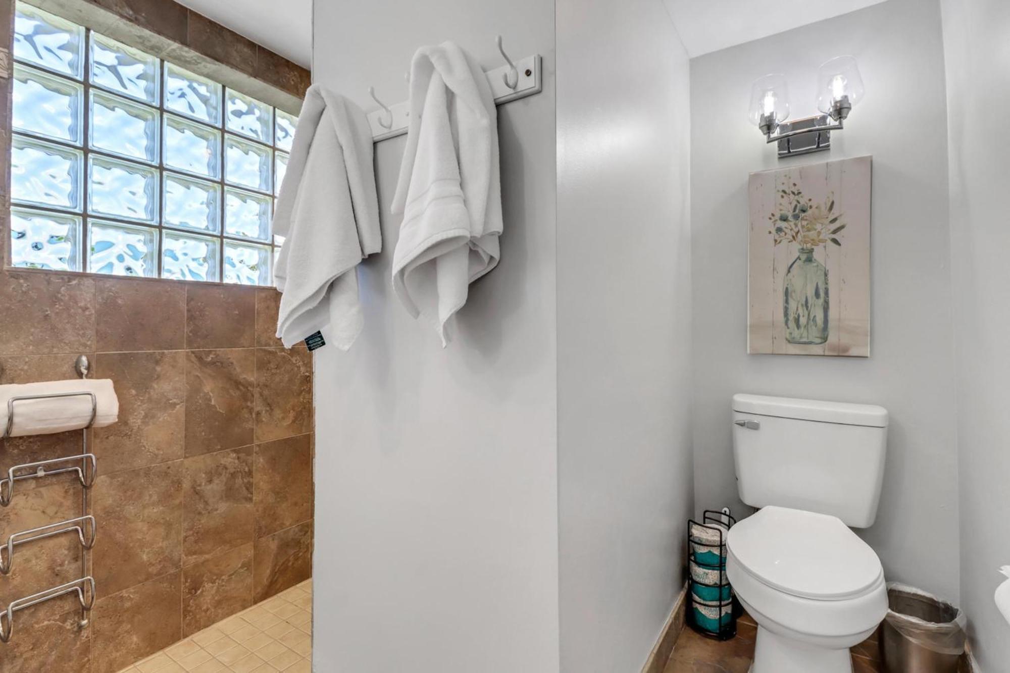 Inviting Lakeview Home L Pool L Close To Beaches Марко Айлънд Екстериор снимка